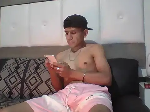 oiram27 online show from 11/27/25, 09:11