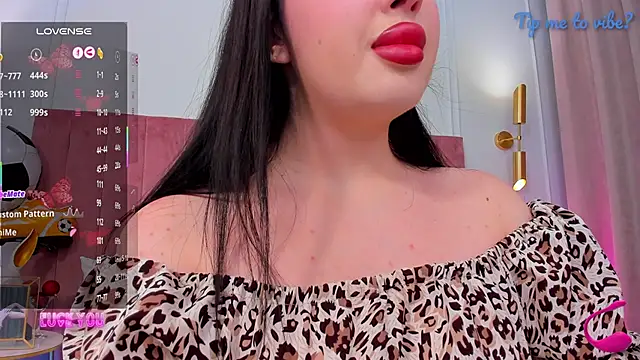 Mayzzie online show from 06/27/26, 07:19
