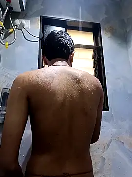 skinnyyyyyyyyy online show from 10/02/25, 03:24