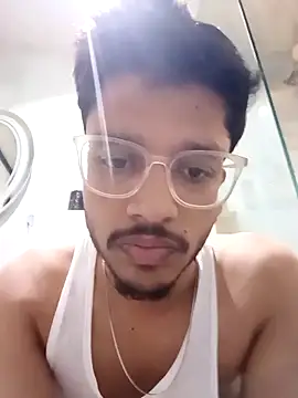 skinnyyyyyyyyy online show from 10/03/25, 04:09