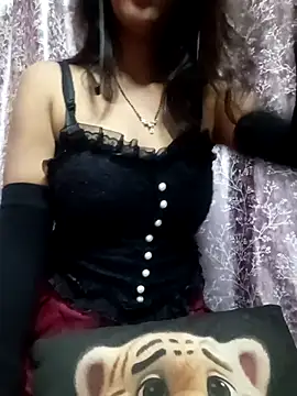 Snapshot of Sanjana-Mehar chatting on 03/08/26, 10:52 Sanjana-Mehar online show from 03/08/26, 10:52