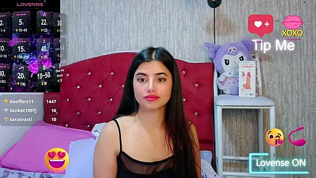 Snapshot of georgia_oli chatting on 02/14/25, 11:10 georgia oli online show from 02/14/25, 11:10