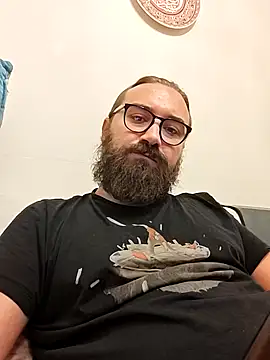 Snapshot of mazerunner34 chatting on 10/22/25, 10:09 mazerunner34 online show from 10/22/25, 10:09