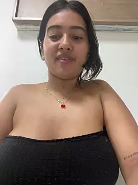 AliceMayer1 online show from 02/09/25, 12:19