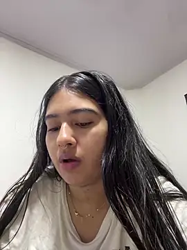 AliceMayer1 online show from 03/04/25, 04:27