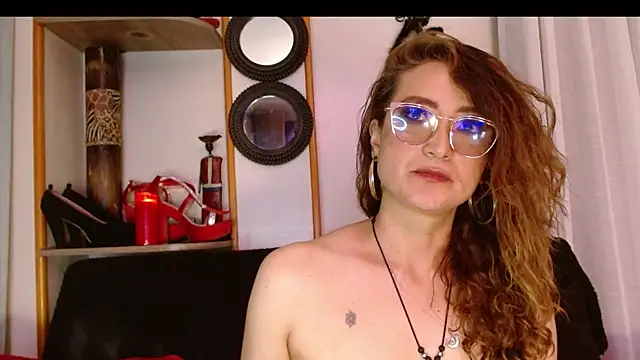 AdeleMourfg online show from 02/09/25, 08:11