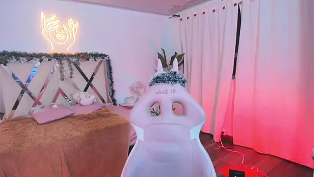 Jazmin tay online show from 12/21/24, 01:26