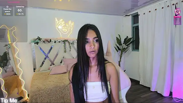 Jazmin tay online show from 01/10/25, 01:21