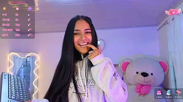 Jazmin tay online show from 09/22/25, 11:56