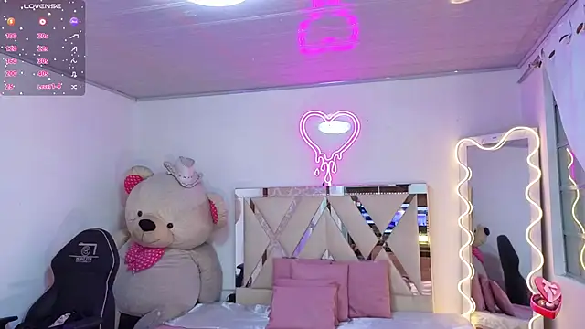 Jazmin tay online show from 11/15/25, 11:51