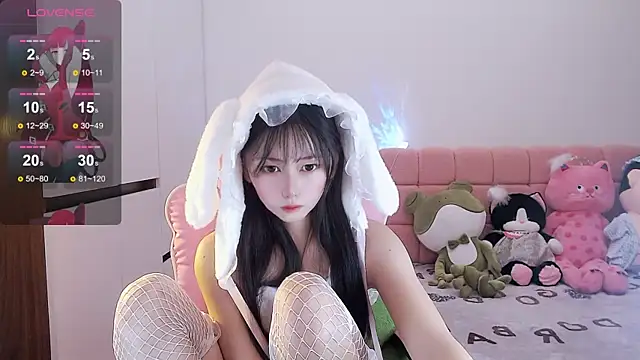 Xiaomi-Angela online show from 12/20/24, 10:27