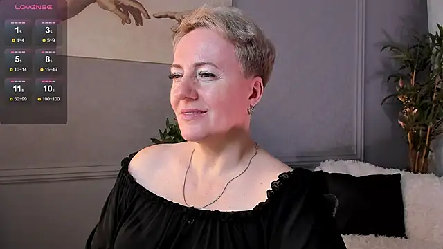 Nika Smit online show from 03/05/25, 08:32