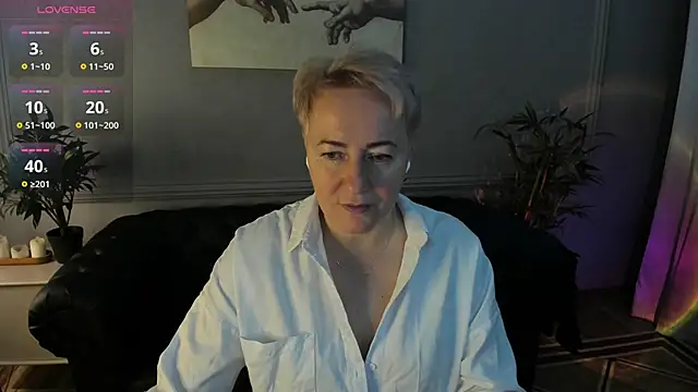 Nika Smit online show from 11/15/25, 05:49