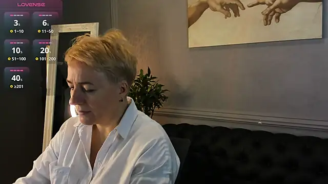 Nika Smit online show from 11/23/25, 05:51