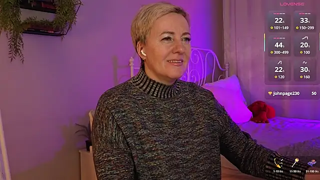 Snapshot of Nika_Smit chatting on 01/11/26, 05:45 Nika Smit online show from 01/11/26, 05:45