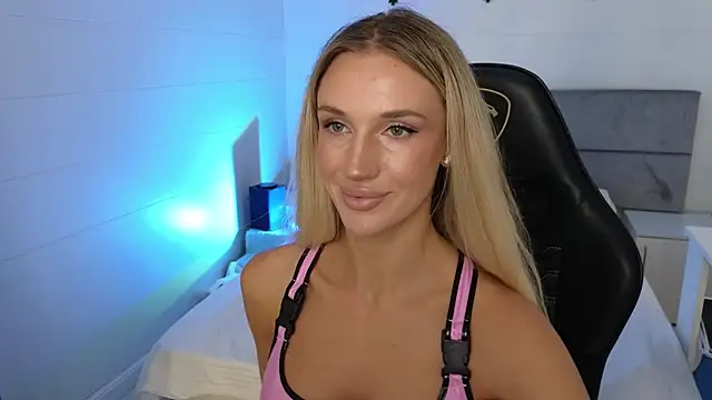 Megan Kira online show from 06/29/26, 07:58
