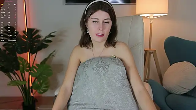 Hailey Green online show from 01/28/25, 01:18