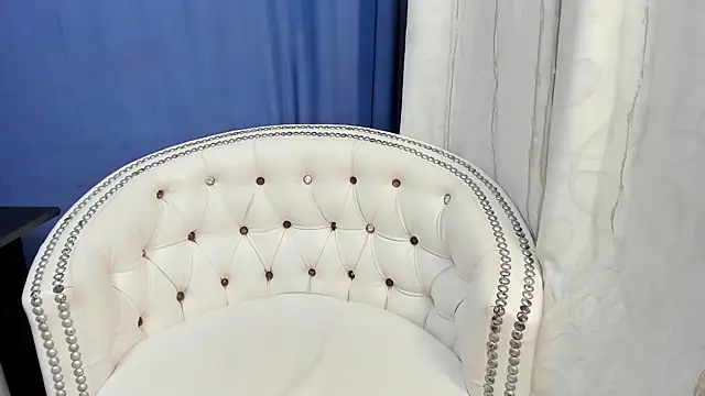 Analia18  online show from 12/12/24, 02:55