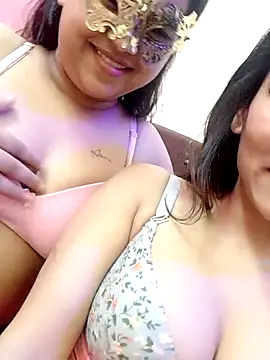 Snapshot of Lusty_Queen69 chatting on 03/17/25, 07:26 Lusty Queen69 online show from 03/17/25, 07:26