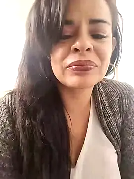 NATHALIA-28  online show from 01/28/25, 04:30