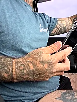 Snapshot of dadbod1178 chatting on 11/06/25, 06:20 dadbod1178 online show from 11/06/25, 06:20