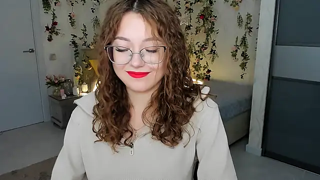 Snapshot of SereneFlame chatting on 11/13/25, 04:06 SereneFlame online show from 11/13/25, 04:06