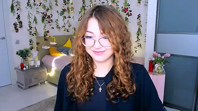 Snapshot of SereneFlame chatting on 06/02/26, 10:06 SereneFlame online show from 06/02/26, 10:06