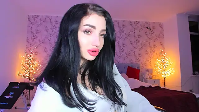 NancyLovee  online show from 01/12/26, 08:36