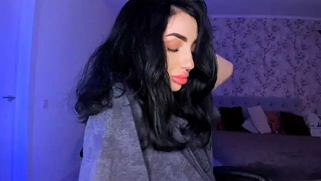 NancyLovee  online show from 06/07/26, 03:38