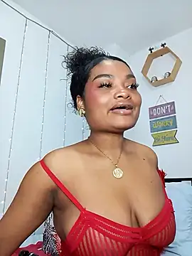 Snapshot of gianna_smith chatting on 11/16/25, 06:35 gianna smith online show from 11/16/25, 06:35