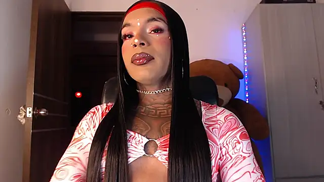 Snapshot of mistressbigcock777 chatting on 04/02/26, 04:43 mistressbigcock777 online show from 04/02/26, 04:43