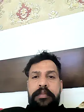 hot-po online show from 02/03/25, 04:41