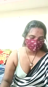 anitha906 online show from 12/14/24, 07:40