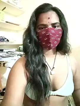 anitha906 online show from 12/14/24, 05:03
