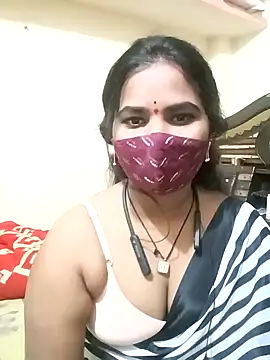 anitha906 online show from 12/19/24, 03:52