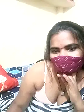 anitha906 online show from 01/04/25, 03:28