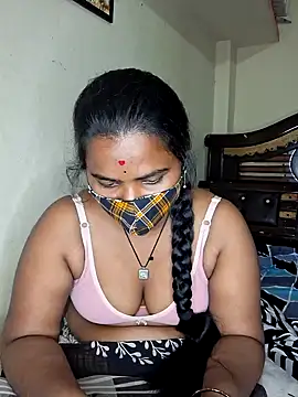 anitha906 online show from 01/27/25, 07:13