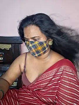 anitha906 online show from 09/08/25, 04:28