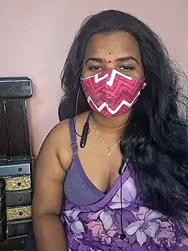 anitha906 online show from 11/29/25, 04:32