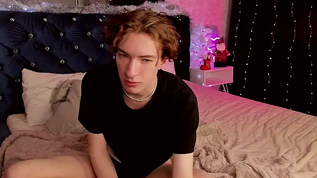 TrevorBenson online show from 12/24/24, 05:02