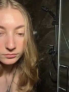 lady curls online show from 06/30/26, 05:03
