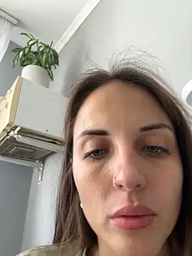 AmiLavs online show from 09/24/25, 10:07