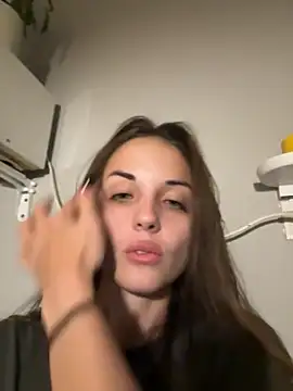 AmiLavs online show from 10/09/25, 08:29