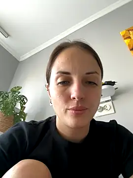 Snapshot of AmiLavs chatting on 11/03/25, 11:44 AmiLavs online show from 11/03/25, 11:44