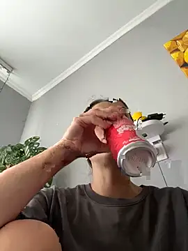 Snapshot of AmiLavs chatting on 11/05/25, 10:37 AmiLavs online show from 11/05/25, 10:37