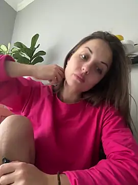 Snapshot of AmiLavs chatting on 12/15/25, 11:14 AmiLavs online show from 12/15/25, 11:14