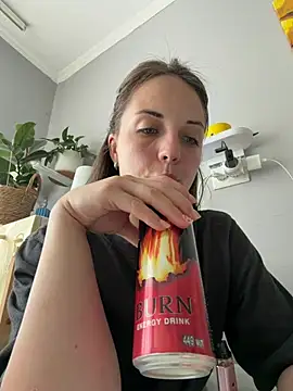 AmiLavs online show from 06/30/26, 11:33
