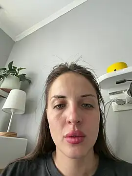 AmiLavs online show from 07/03/26, 11:05