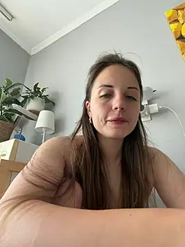 AmiLavs online show from 07/07/26, 10:41