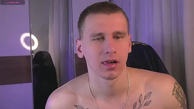 Snapshot of vance_rulez chatting on 11/27/25, 06:54 vance rulez online show from 11/27/25, 06:54